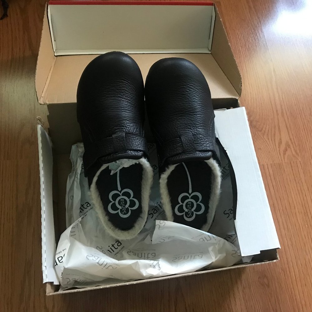 Women's Black Lined Sanita "The Original Danish Clogs" (WHITNEY) w/original box